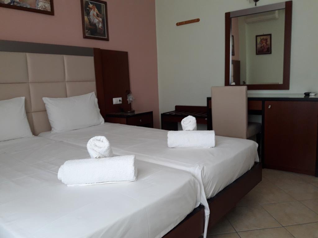 Parthenon Hotell Ios Exteriör bild