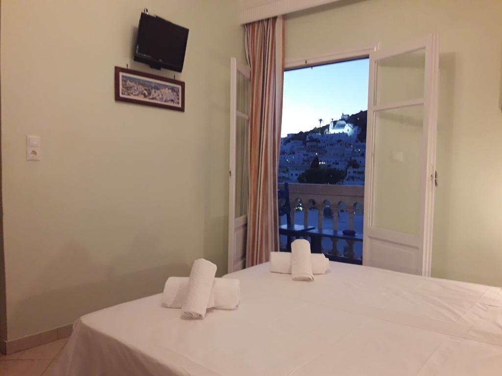Parthenon Hotell Ios Exteriör bild